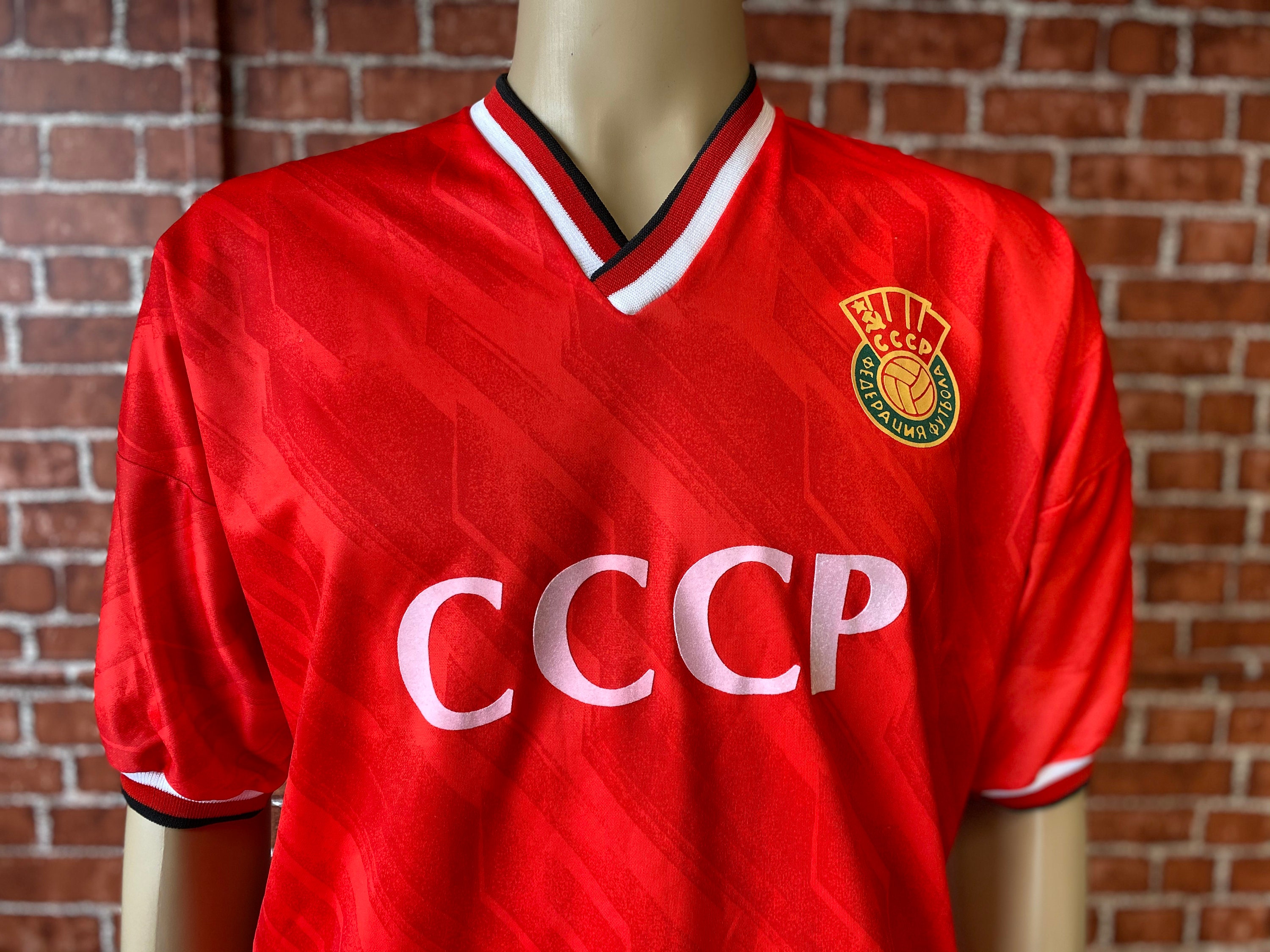  Soviet Union CCCP USSR 1970's Retro Football Shirt Clasic  Vintage Men Top : Clothing, Shoes & Jewelry