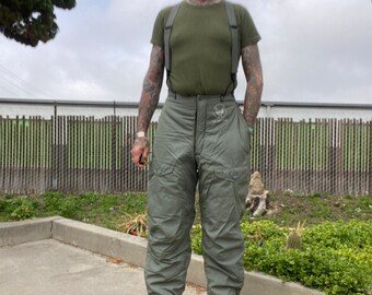1962 USAF Extreme Cold Weather Insulated Trousers Type F-1B Size
