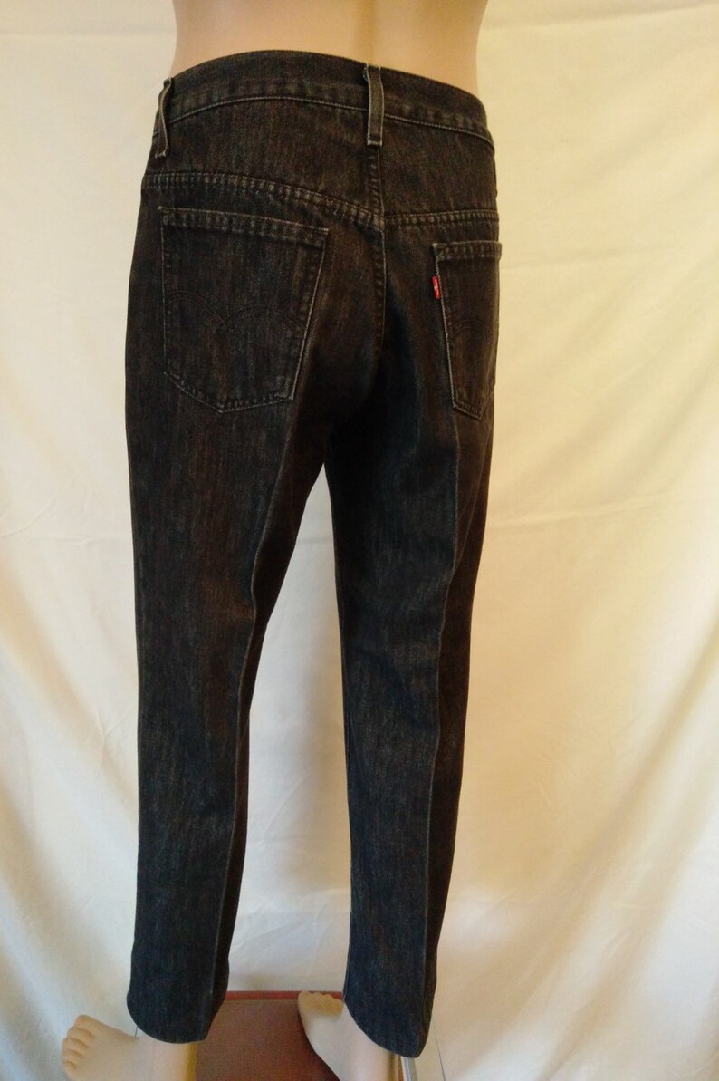 levis sta prest black