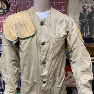 Vintage 1940's Rare Shooting Jacket. Leather Padded Vintage 1940's Rare Shooting Jacket. Leather Padded