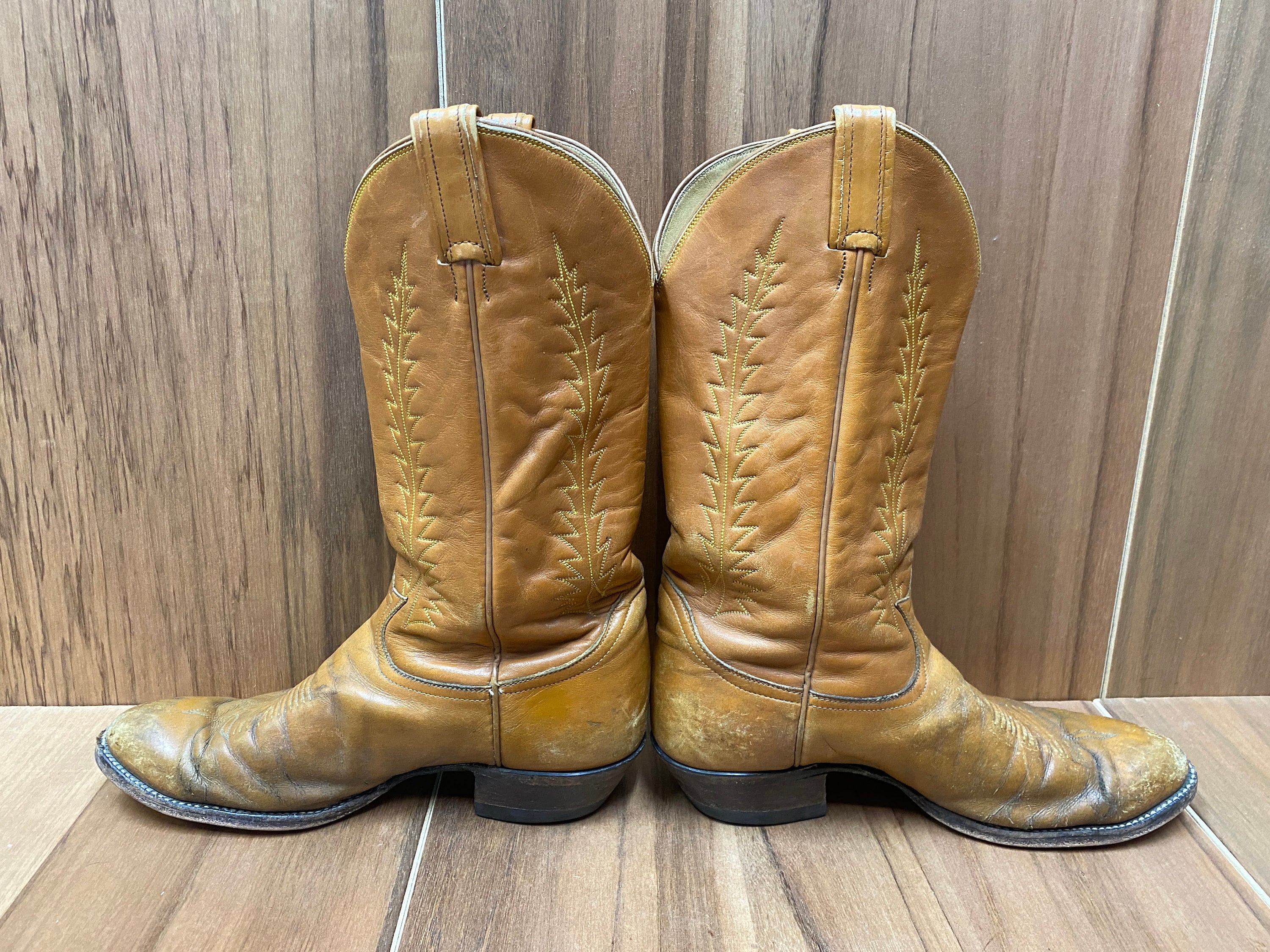 Tony Lama Cowboy Western Ranch Stitching Style #5138 Leather Boots