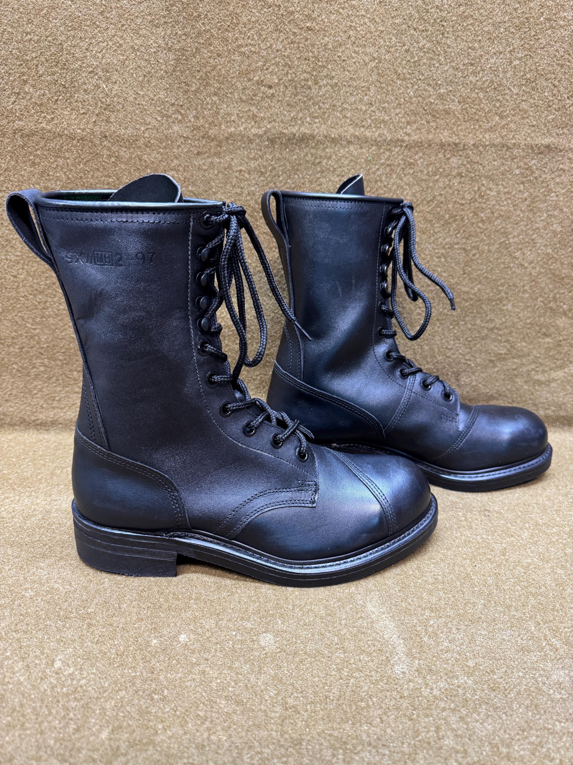 Vtg 90's UNWORN Combat Jump Utility Army Service Steel Toe Boots