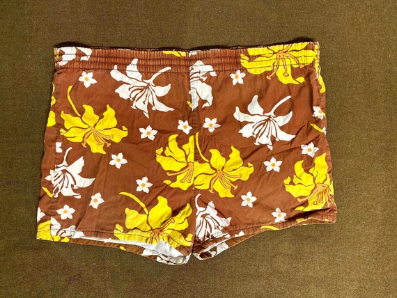 70's swim shorts cotton trunks floral print plaid… - image 6