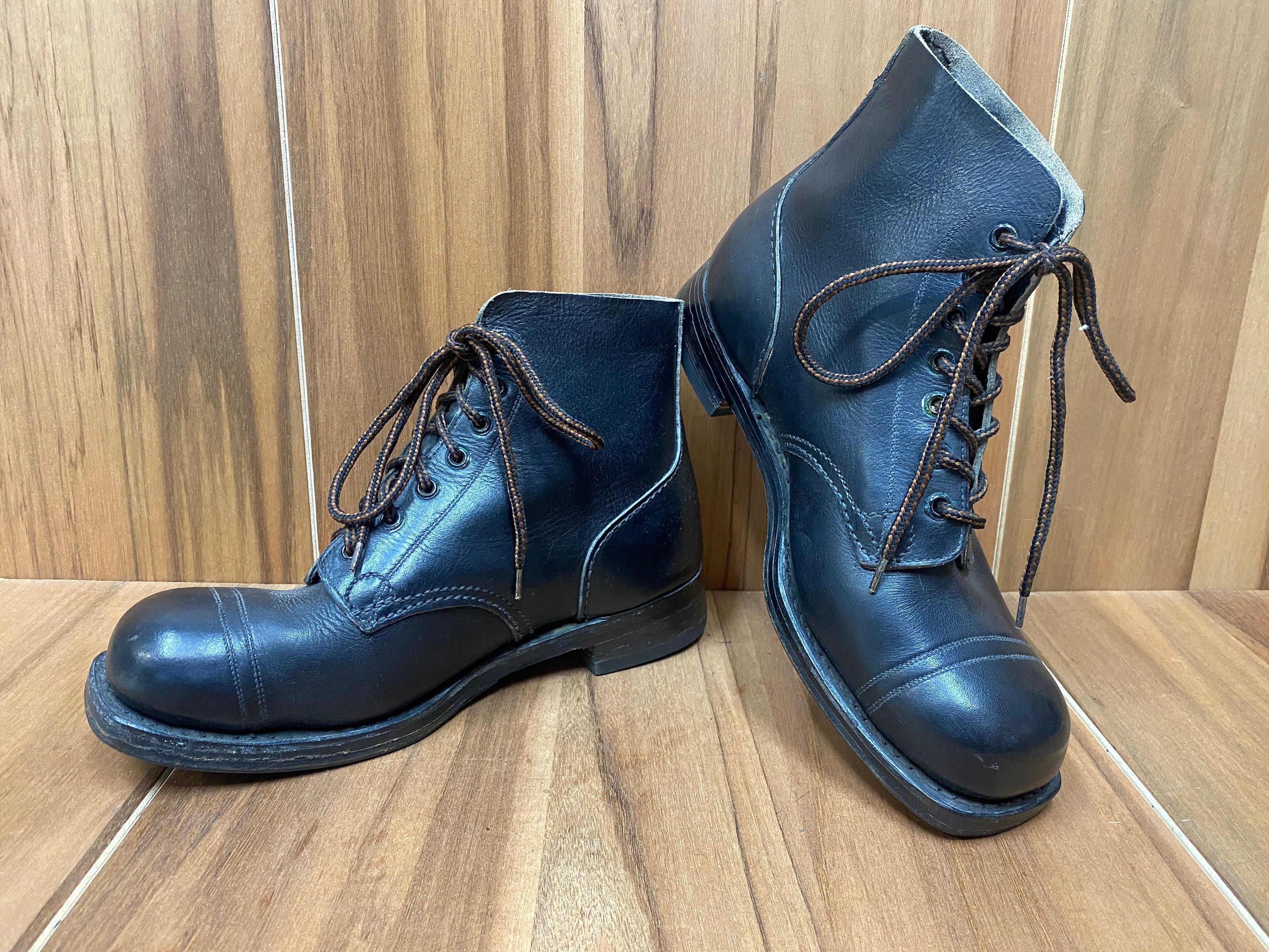 Unissued 1954 Australian Army Black Leather Service Ankle Boots