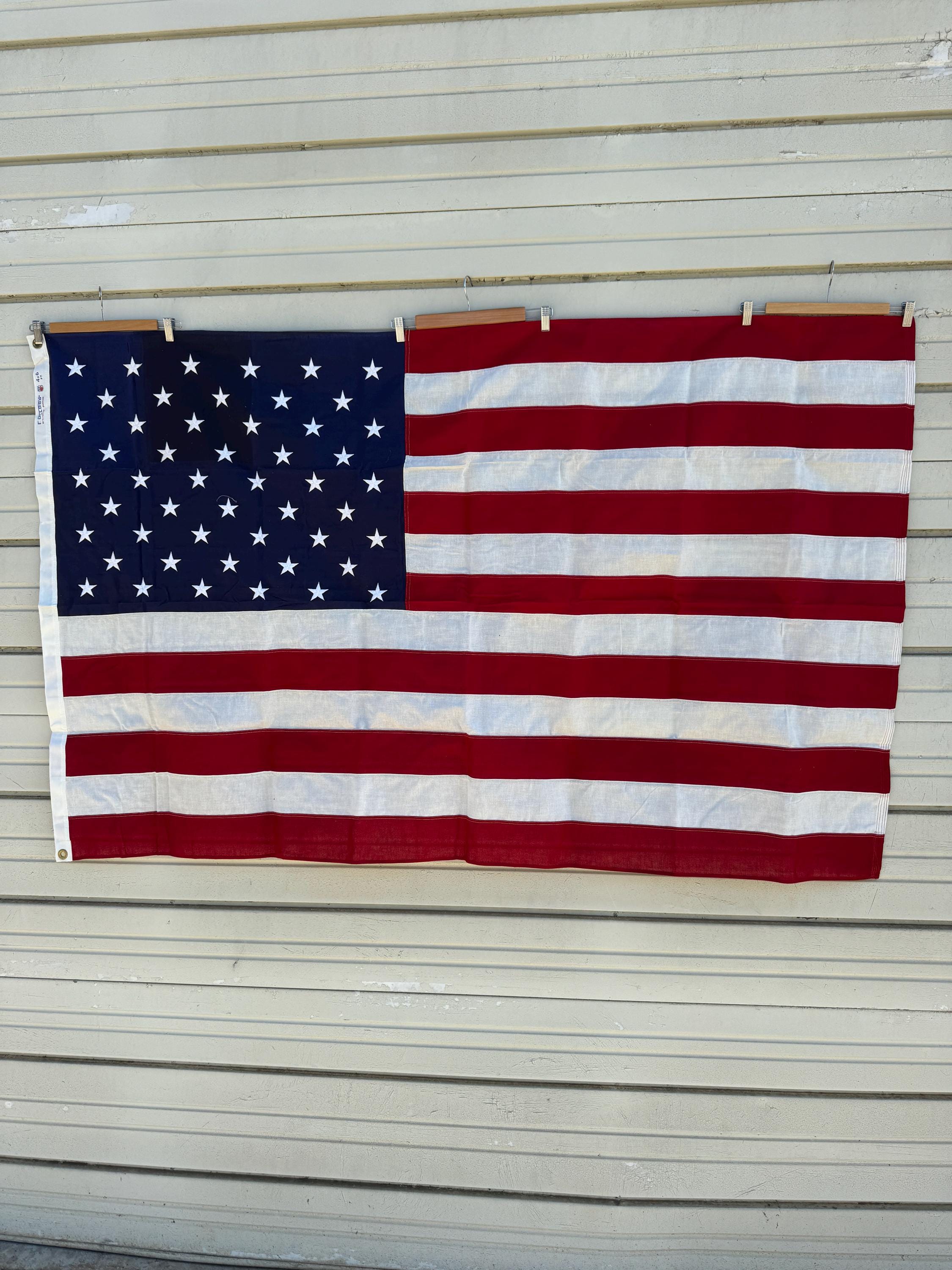 Vintage 1972 U.S. Flag 50 Stars Dettra Bull Dog Cotton Bunting 4