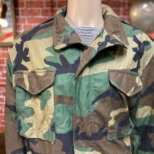 80&#39;s/90&#39;s M-65 field cold weather jacket camouflage fatigue utility combat size large regular