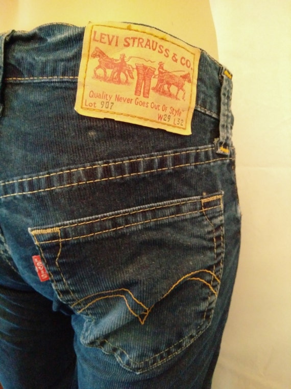 levis 907 jeans