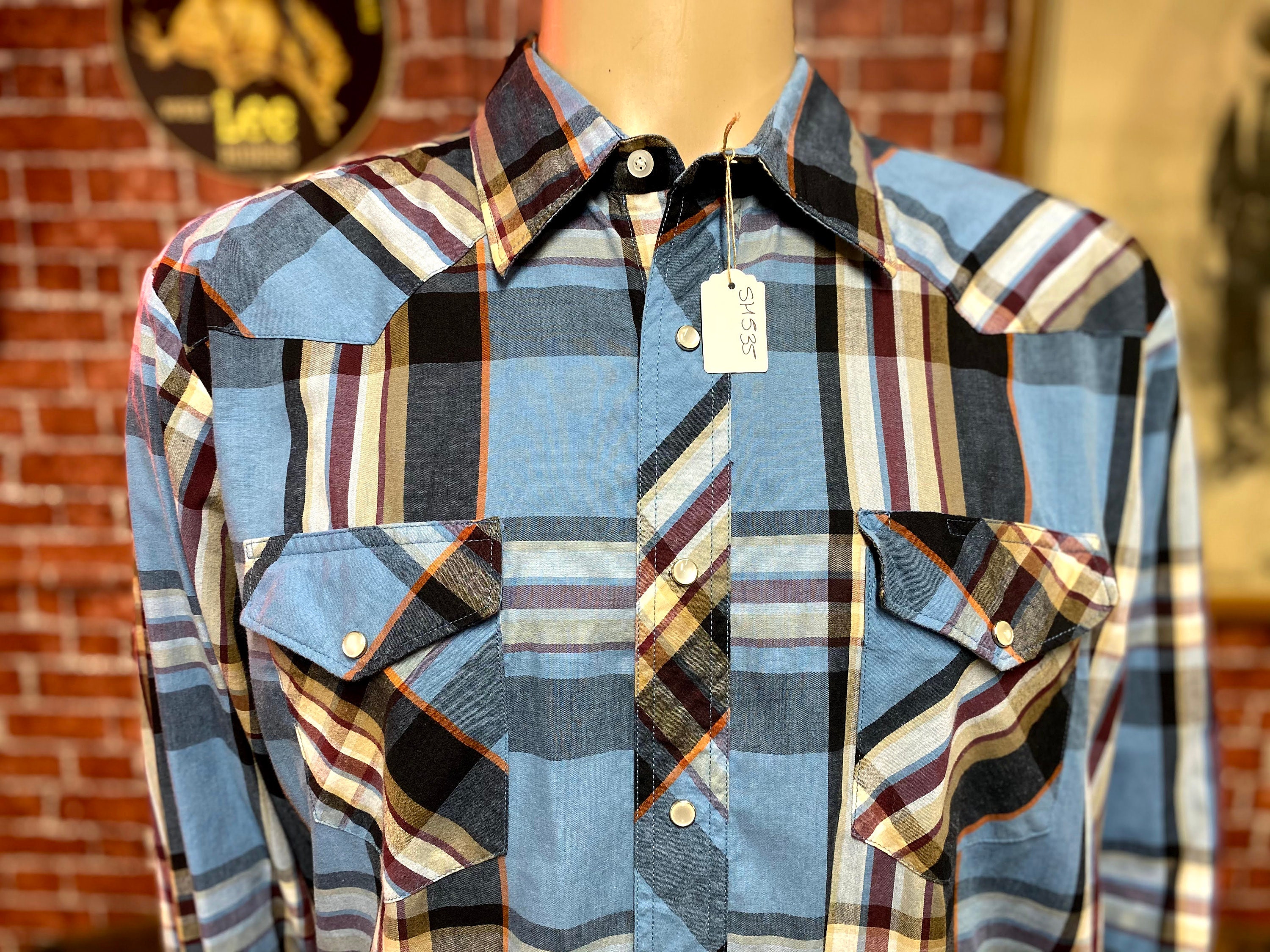 Chemise Western Sans Manches Wrangler à Carreaux Rose Clair - Modèle Classic Blues, Taille M Femme, Occasion Très Bon état