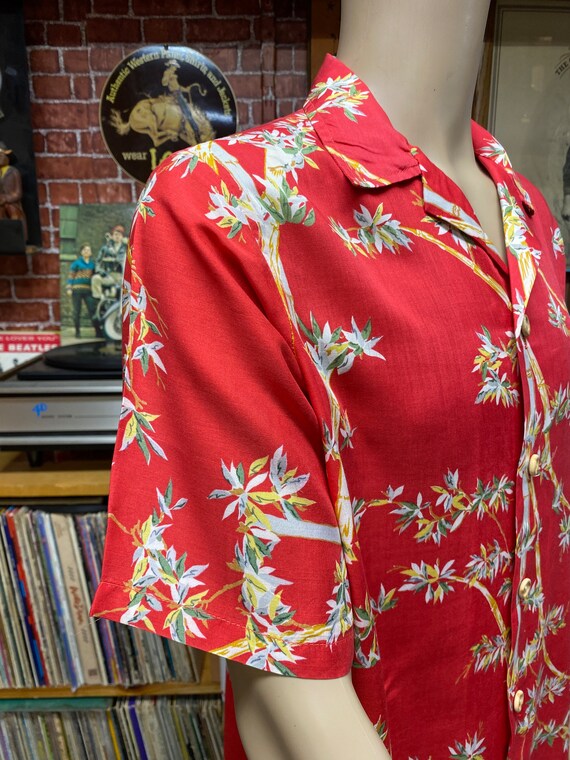 Hawaiian men's shirt red floral print 100% cotton… - image 3