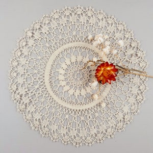 Ellen - PDF pattern, Small Bobbin Lace Mat/ Doily, Instant Download