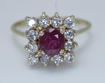 Vintage Ruby Diamond Ring 14k Yellow Gold size 6.5