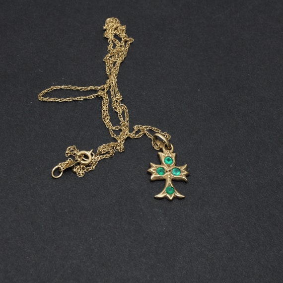 Art Deco Cross Pendant Necklace 14k Gold Green To… - image 3