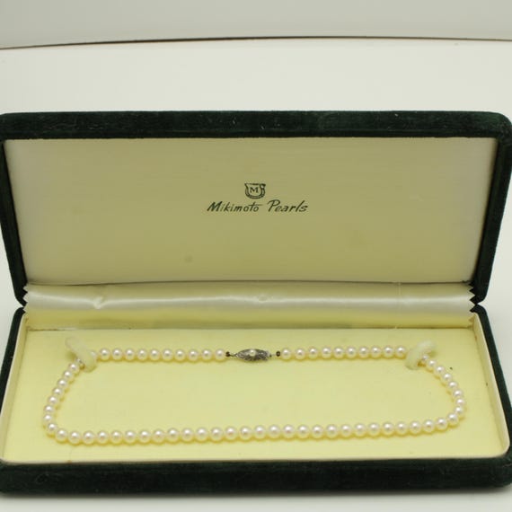 廃盤【MIKIMOTO】THE PEARL NECKLACE MIKIMOTO Mikimoto Necklace Silver Pearl Women's Used