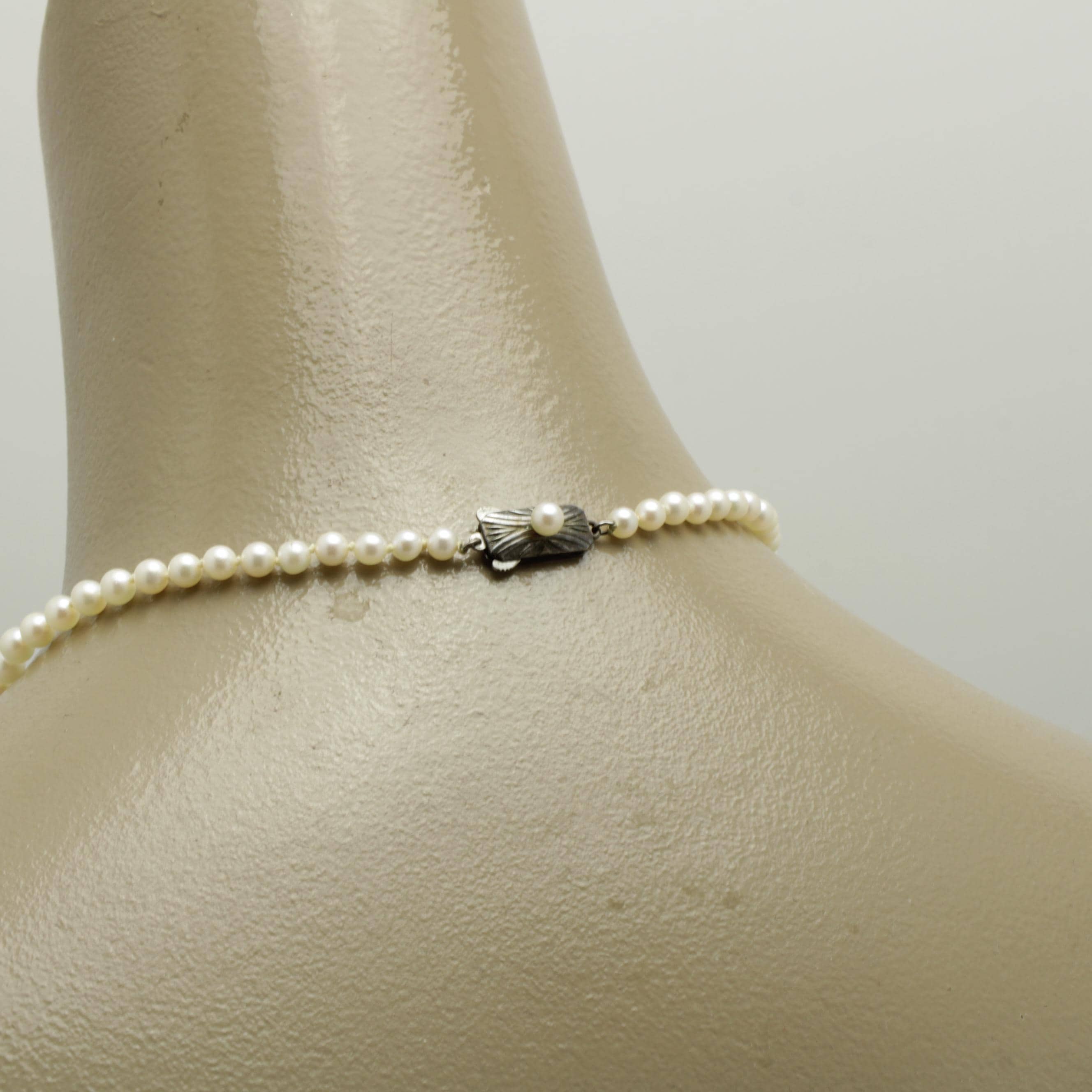 1950年商標登録記念『NHK』御木本真珠店 SILVER製 真珠1個 ネクタイ Mikimoto Pearl Necklace Sterling Silver 1950s Japan 19.75