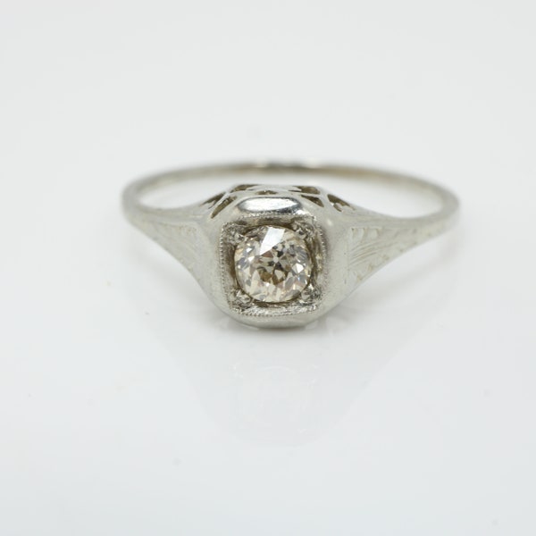 Art Deco Diamond Engagement Ring 18K White Gold size 7.25