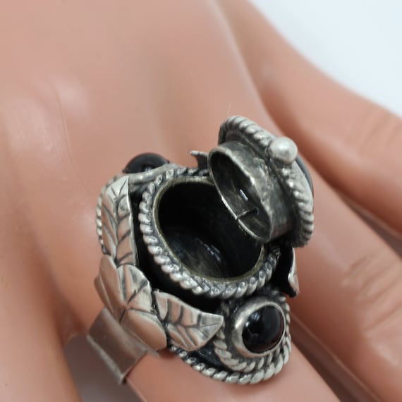 Vintage Mexican Sterling Silver Poison Ring Black… - image 8