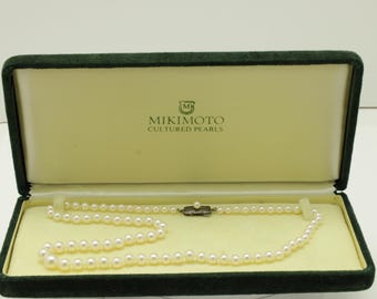 Mikimoto Pearl Necklace Sterling Silver 1950s Japan 19.75'' Graduated