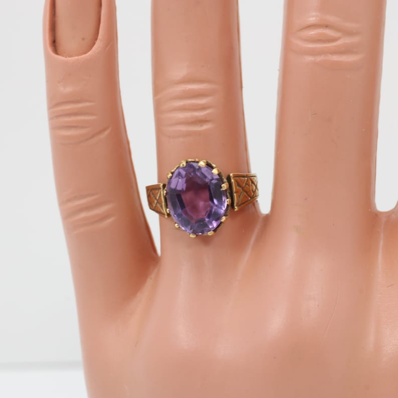 Vintage Amethyst Ring 14k Yellow Gold Cocktail Ring 1940's image 9