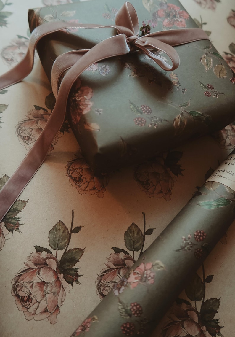 Flores sobre papel de regalo reciclado kraft gris oscuro, Papel de regalo, Papel de regalo, Papel de regalo reciclado, Papel de regalo, Papel de regalo floral imagen 7