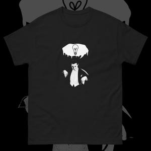 Classic Horror Short-Sleeve T Shirt | Gothic Bela Lugosi Dracula Nu Pastel Soft grunge Goth Lowbrow Pop Surrealism | Bela&#39;s Bright Idea