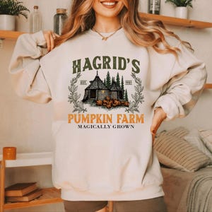 Vintage Pumpkin Farm Sweatshirt, Hagrid’s Pumpkin Patch Shirt, Retro Halloween Hoodie, Fall Wizard Shirt, Spooky Season Gift