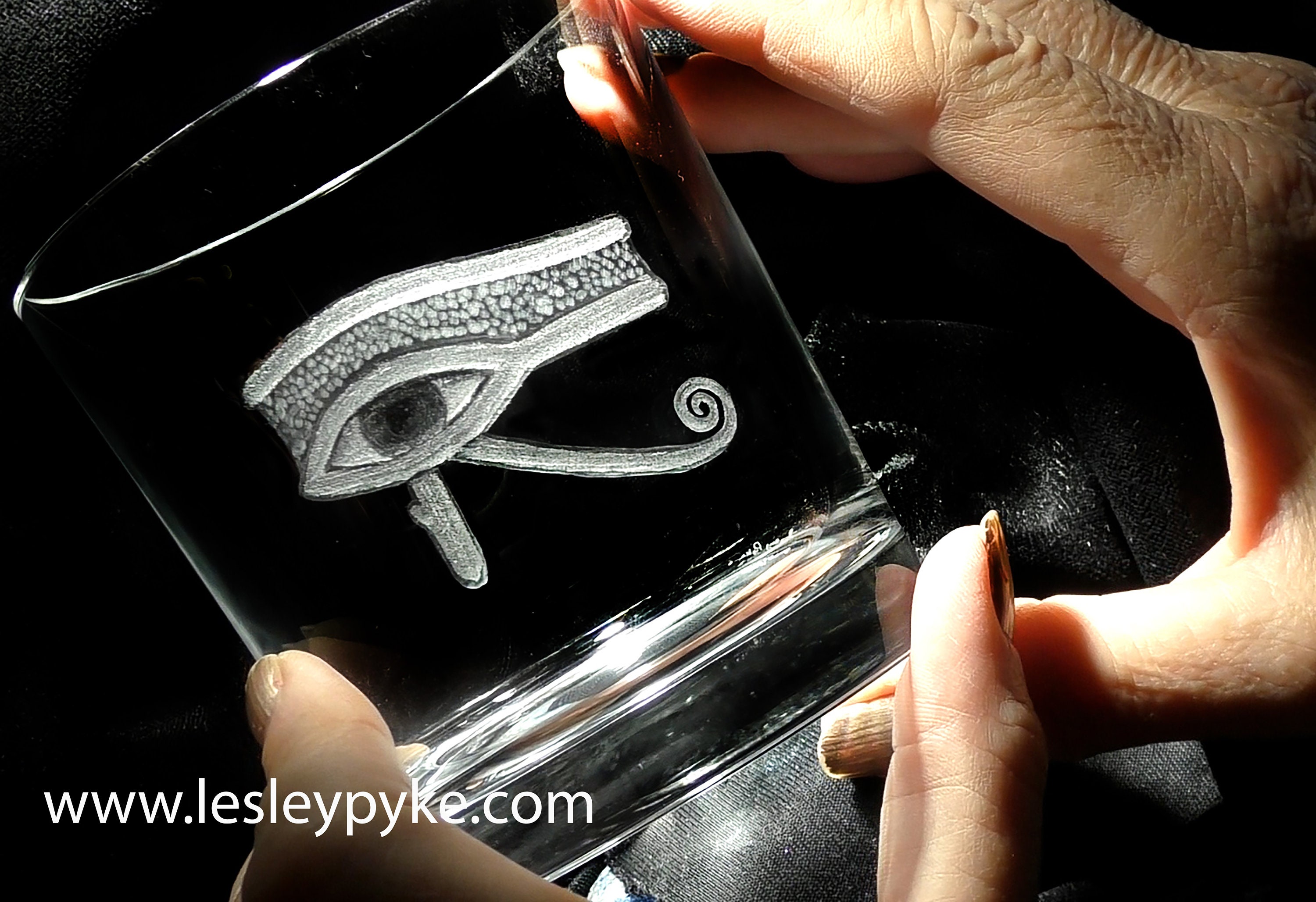The Lesley Pyke Glass Engraving Starter Kit  Glass engraving, Engraving  glass diy, Engraving tools