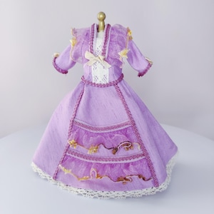 1:12 scale, dollhouse, dress form with dress, 1/12 doll clothes, display dress form with dress, miniature dress form,  Display Piece