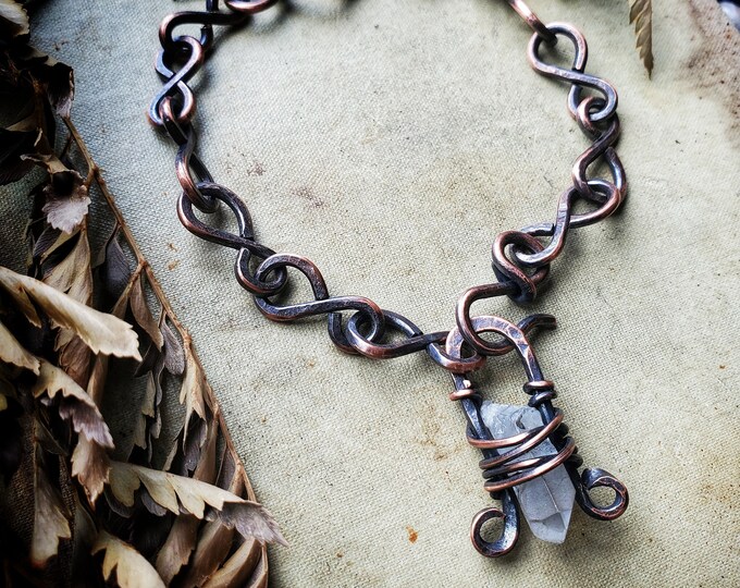 Chunk Chain Quartz Point Bracelet