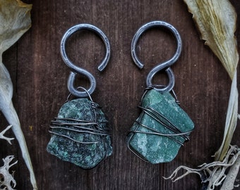 Raw Green Aventurine 12g Iron Ear Weights *witchcore *ear hangers *hoops for tunnels *unique ear weights *copper earweights *nugoth