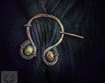 Agate & Copper Cloak Pin *scarf pin *goth *gothic *shawl pin *dark aesthetics *witch aesthetics