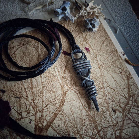 Witches Nail Necklace