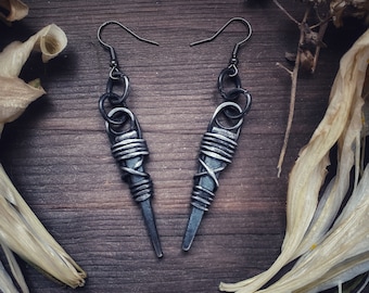 Witch Nail I Earrings *dark cottagecore *witch aesthetics *goth jewelry *fairycore *goblincore