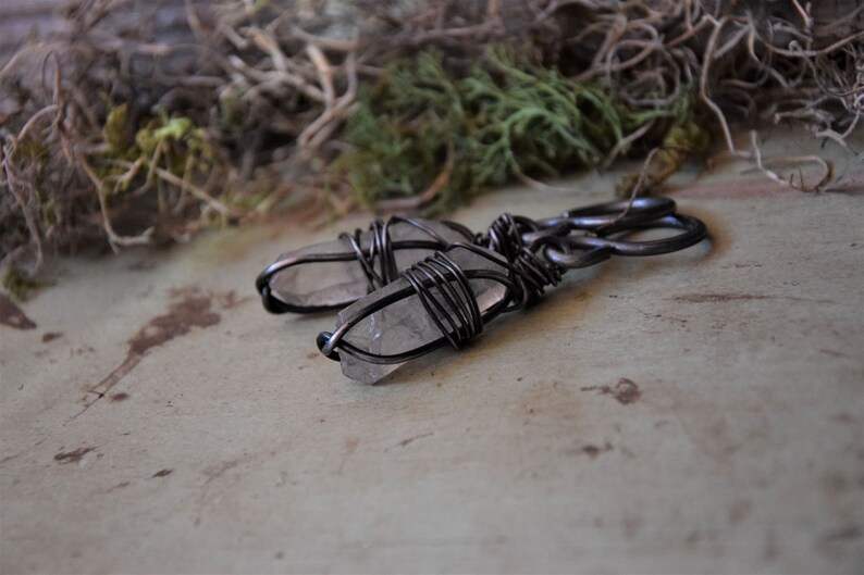 10g Quartz Point Ear Hangers *ear weights *pagan *witch jewelry *small gauge hoops *hoops for tunnels *gauge jewelry *unique jewelry gift