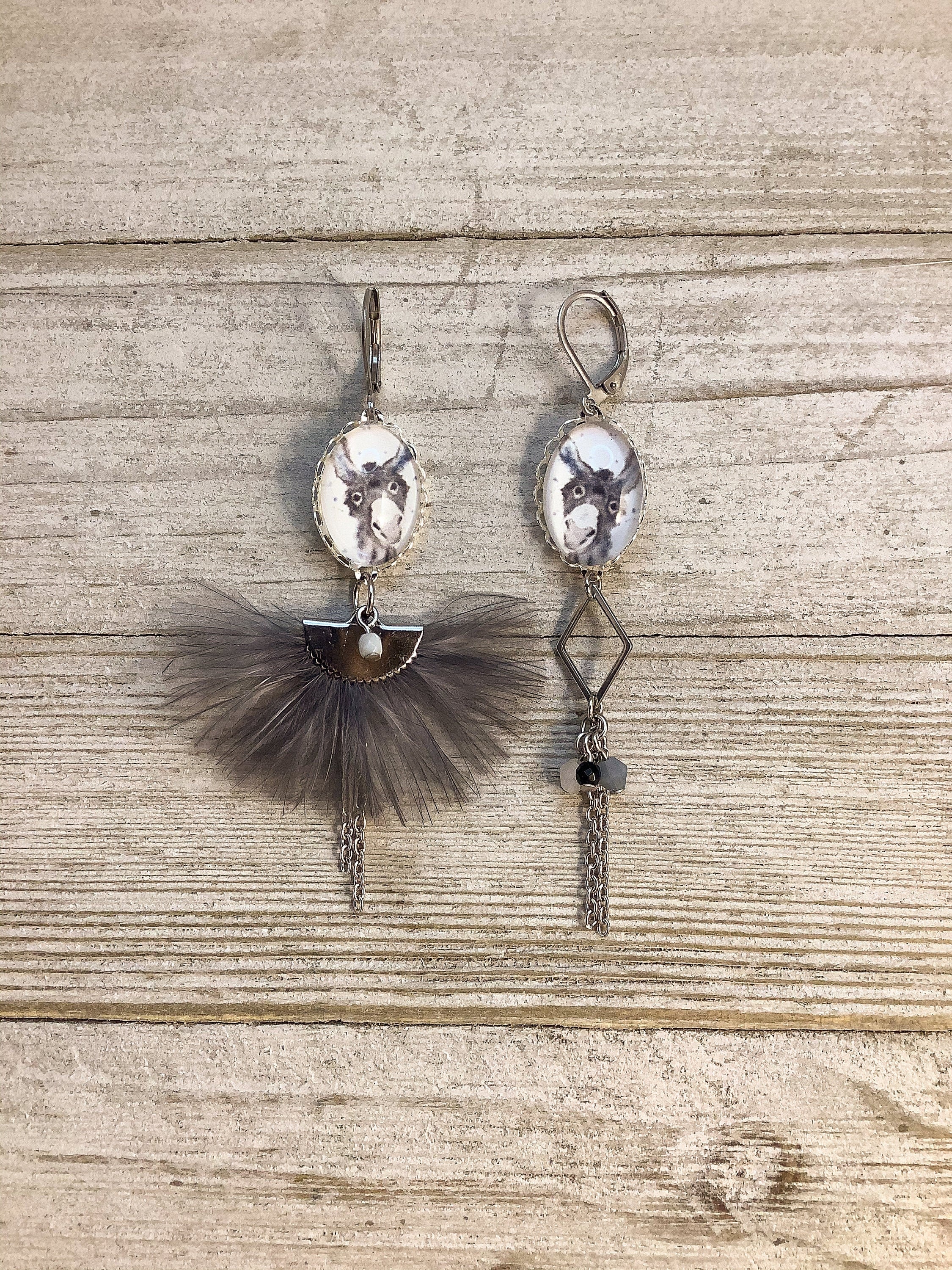 Long Peacock Feather Earrings in 18k Gold with Opal – Annette Ferdinandsen