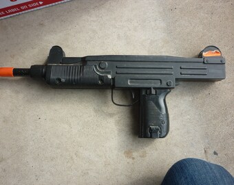 New UZI 9MM 1980s 70s Commando 38cm Big Sound Machine Gun Fancy Dress Toy Prop