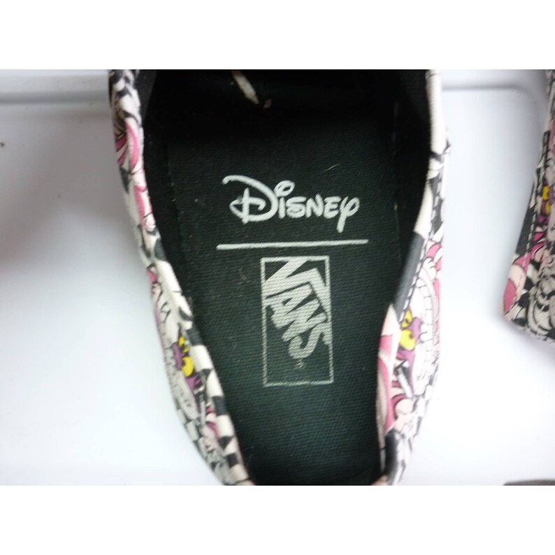 VANS Disneys Alice in Wonderland Cheshire Cat Shoes Size 10 Etsy