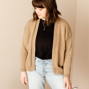 Easy Knit Cardigan for Beginners || Knitting Pattern | Worsted | FREE Video Tutorial | Adult Women Seamed Cardi | Long Sleeve | PDF Download