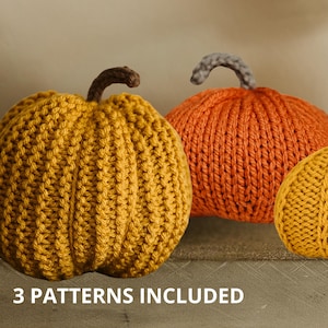 May include: Three knitted pumpkins in different sizes. The largest pumpkin is yellow, the middle pumpkin is orange, and the smallest pumpkin is yellow.  The pumpkins are all made with a ribbed stitch.  3 PATTERNS INCLUDED.