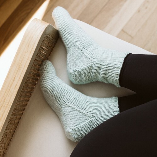 Knitting Pattern Bed Socks Easy Knit Double Knitting Pdf Etsy