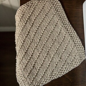 Beginner Friendly Washcloth Knitting Pattern // Easy Knit Kitchen Dishcloth // Reusable Eco Friendly Napkins // Sustainable Cotton Knitting image 4