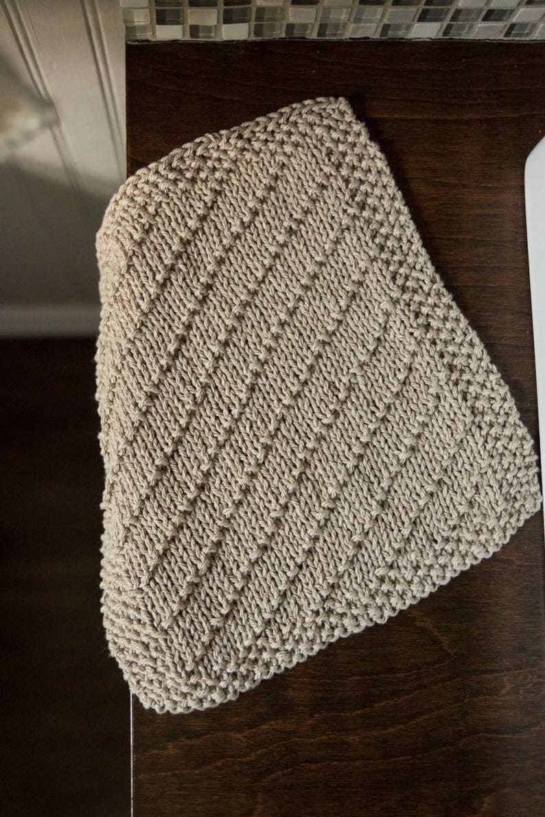 Beginner Friendly Washcloth Knitting Pattern // Easy Knit Kitchen Dishcloth // Reusable Eco Friendly Napkins // Sustainable Cotton Knitting image 4