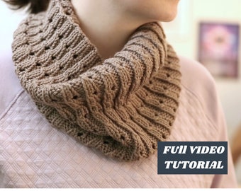 KNITTING PATTERN // Cascades // Beginner Friendly Easy Cowl // Rib Mock Cable Circle Scarf // Easy Infinity Scarf Knit in the Round // PDF