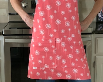 Aprons for women, Juniors apron, modern fit apron, short apron, housewarming gift, wedding gift, kitchen gift, small apron, with pockets