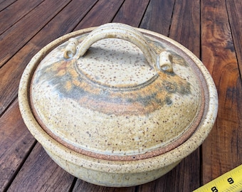Handmade artisan signed crock pot/ casserole dish. Earthtones. Vintage