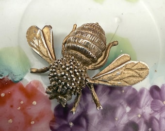 Vintage sterling bumblebee pin …extremely detailed