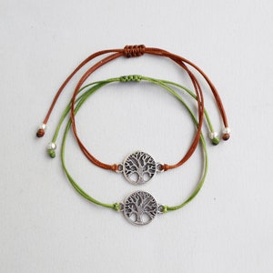 Pulsera con dijes del árbol de la vida Pulsera de amistad familiar Regalo significativo Joyas espirituales para hombres Joyas de yoga Tonos terrosos Mujer hippie chic
