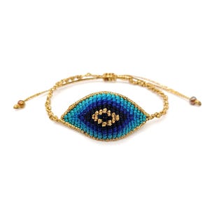 Pulsera de macramé con cuentas de ojo malvado: joyería protectora