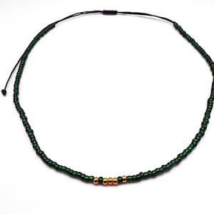 Emerald green Beaded Choker, Dainty Seed Bead necklace, Trendy Minimal Jewelry Girlfriend gift Gift for her Gold beads, Classic chic jewelry