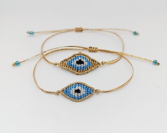 Pulsera de macramé con ojo malvado dorado: amuleto griego, regalo para ella