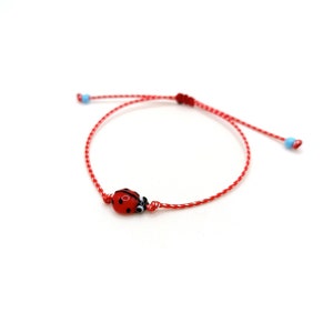 Marienkäfer Armband, Frühling Schmuck, Geschenk für Enkelkinder, Kinder Geschenke, Bester Freund Geschenk, Marienkäfer Insekt Glasperle, Martis Kordel Armband